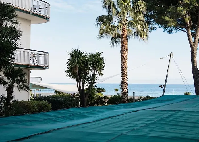 Ligurian Sea 1 * דיאנו מרינה